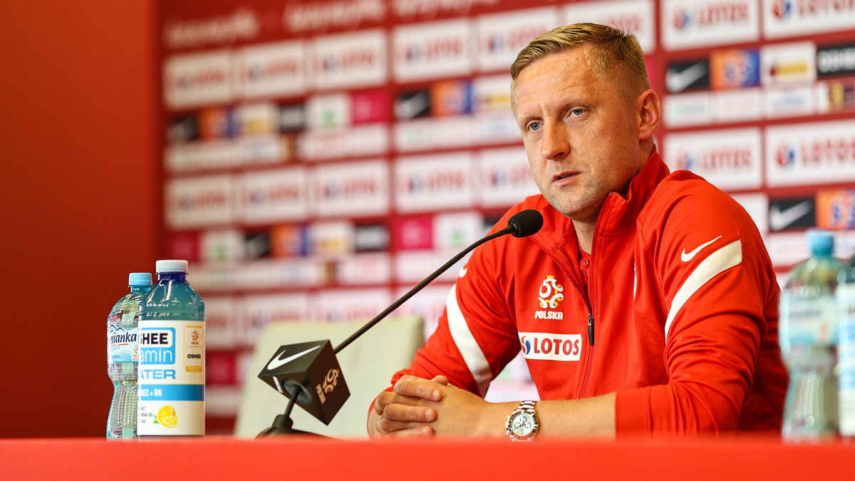 Kamil Glik przyznał, że sytuacja, w której nie może być pewnym miejsca w jedenastce, nie jest „łatwa i fajna”.