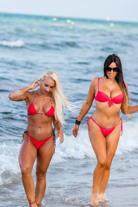 Claudia Romani i Daisy Jae