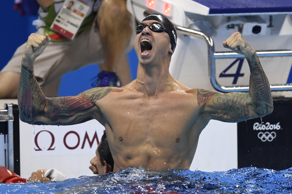 Tak cieszył się Anthony Ervin tuż po zdobyciu tytułu mistrza olimpijskiego w Rio de Janeiro.