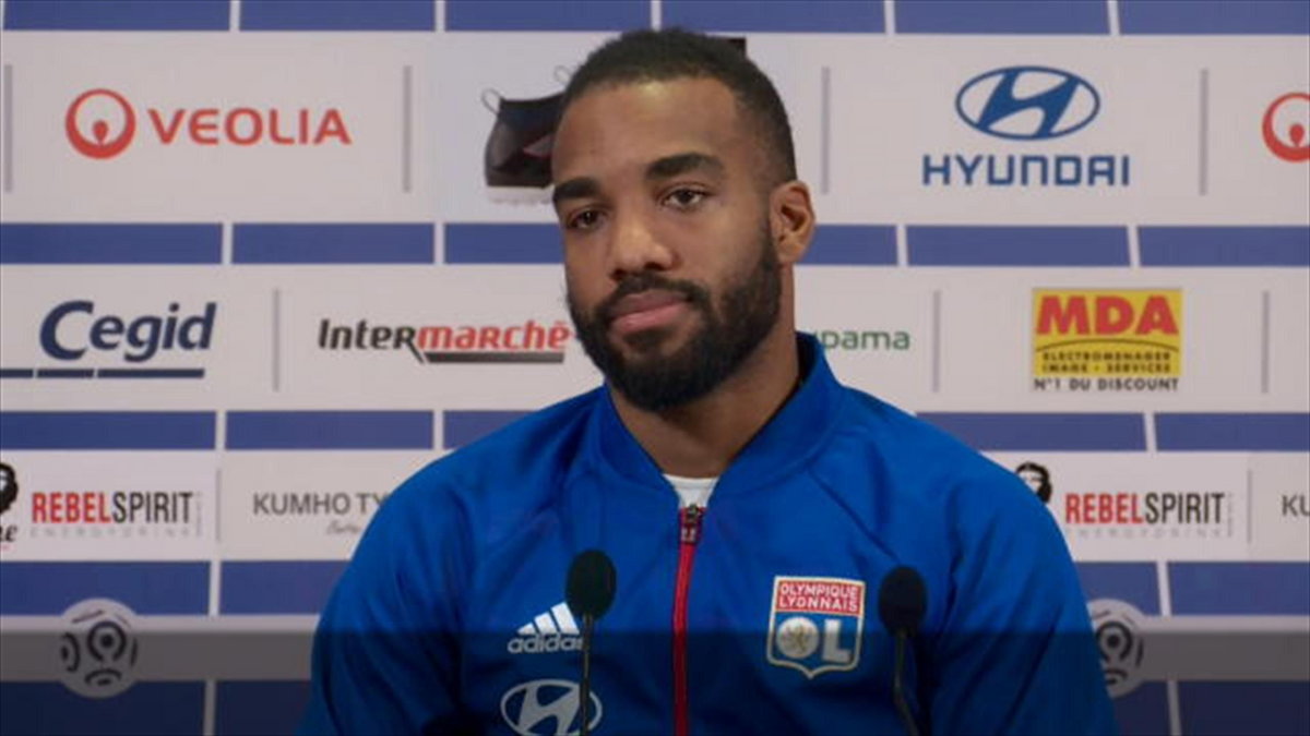 Lacazette zapowiedział odejście z Lyonu