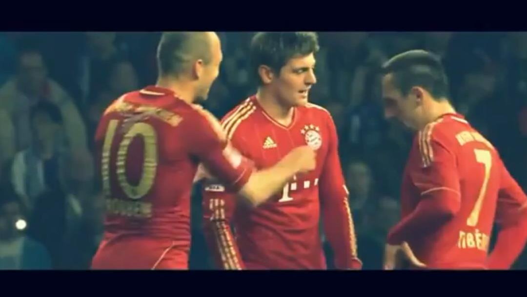 Bayern Monachium - gwiazdorzy grali w papier, kamień, nożyce