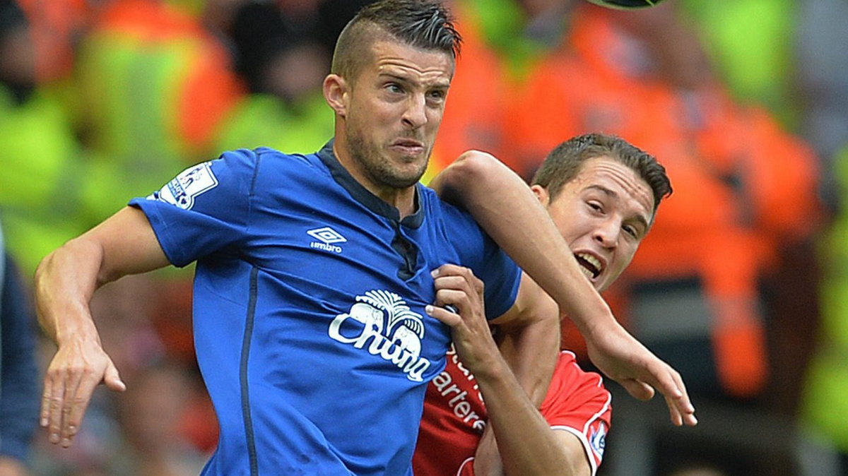 Kevin Mirallas (z lewej) 