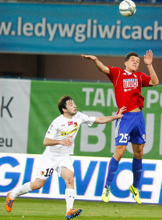 PIŁKARSKA EKSTRAKLASA PIAST GLIWICE KONTRA JAGIELLONIA