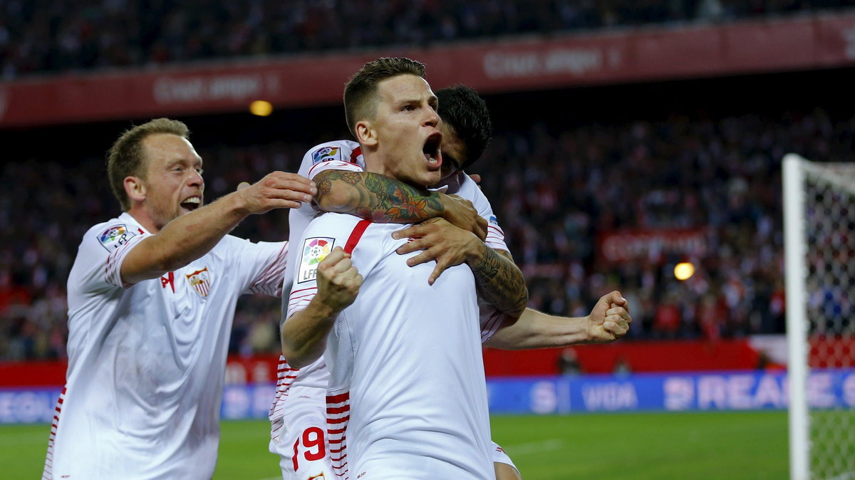 Sevilla's Kevin Gameiro celebrates after scoring against Celta Vigo