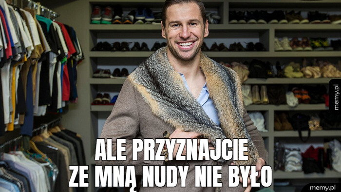 Grzegorz Krychowiak żegna się z reprezentacją Polski. Memy po decyzji piłkarza