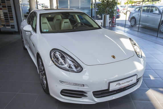 Nowe Porsche Marcina Gortata