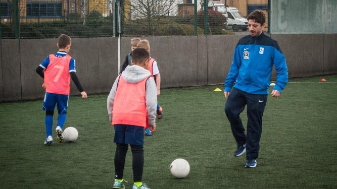 Sisi, Lech Poznań Football Academy London, Londyn