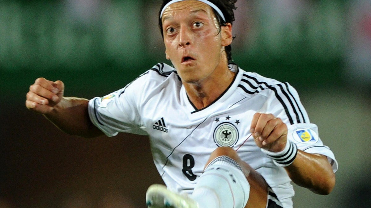 Mesut Özil