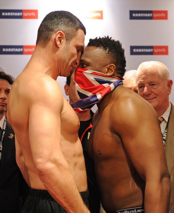 Chisora uderzył Kliczkę