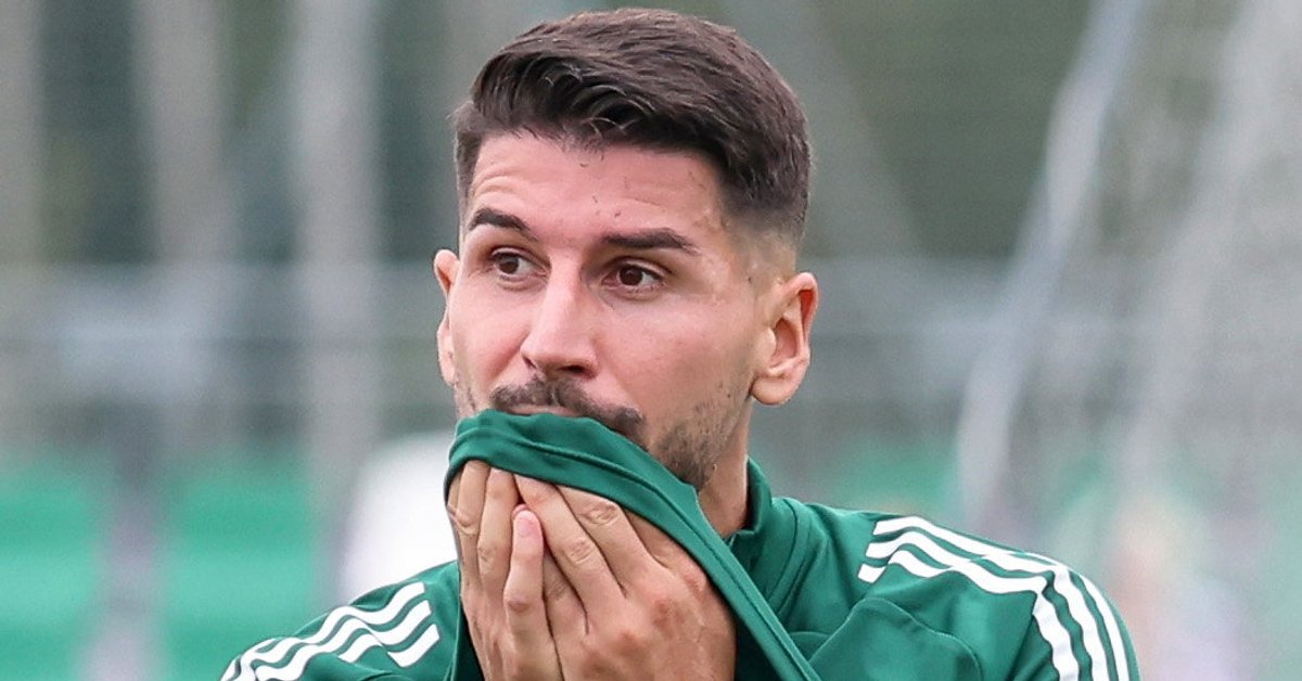 Tak kombinował nowy napastnik Legii Warszawa. We Włoszech mają żal