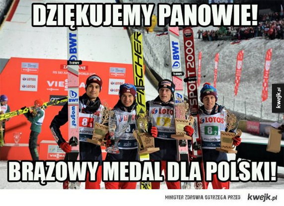 Polscy skoczkowie wywalczyli brązowy medal w Pjongczangu - memy /fot. Internet