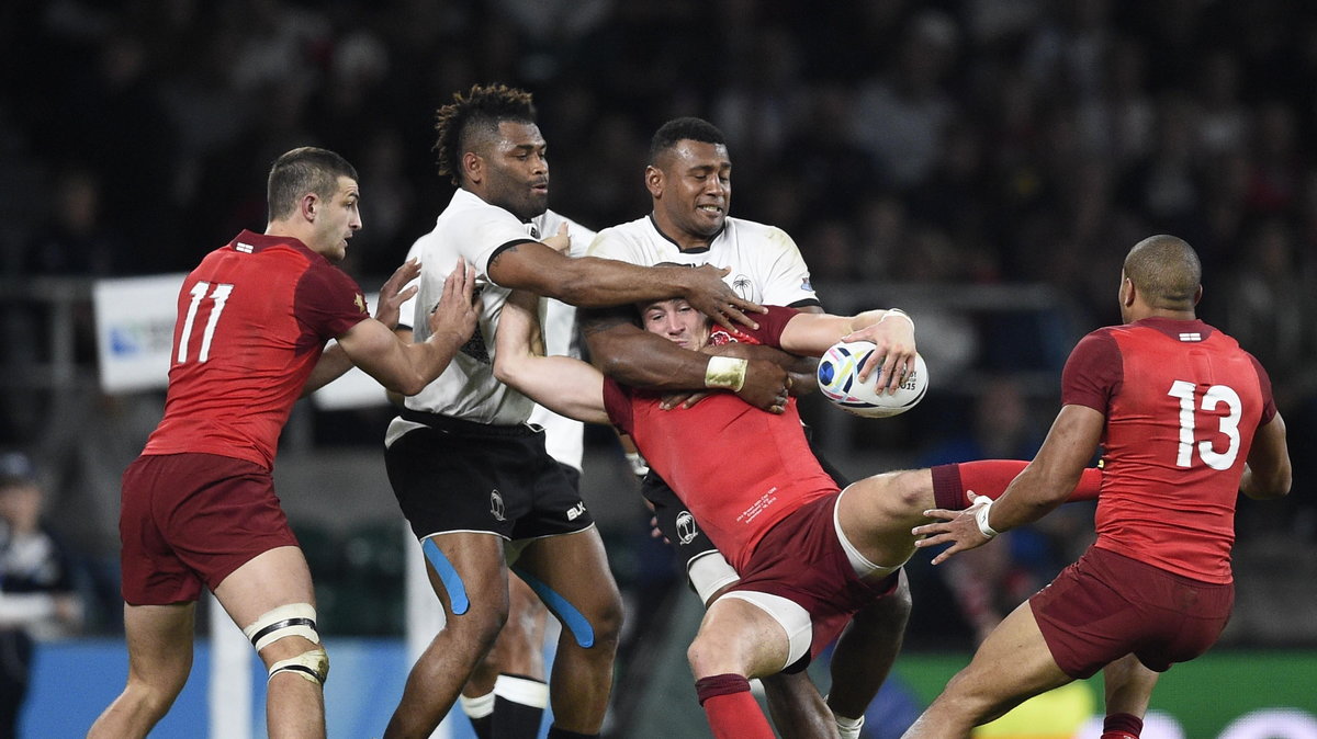 RUGBYU-WC-2015-ENG-FIJ-MATCH1