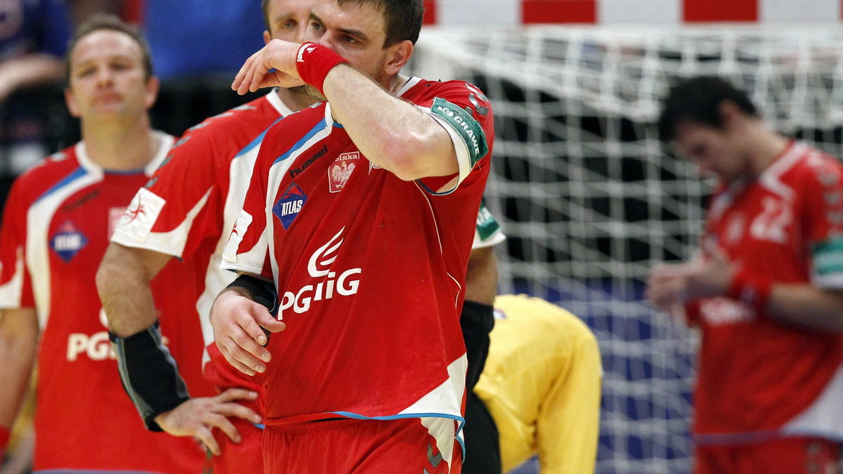 2010-01-31T155437Z_01_EIS19_RTRIDSP_3_HANDBALL-EUROPEAN.jpg