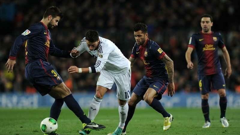 Barcelona - Real Madryt Mesut Ozil