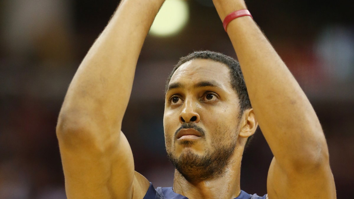 Ryan Hollins