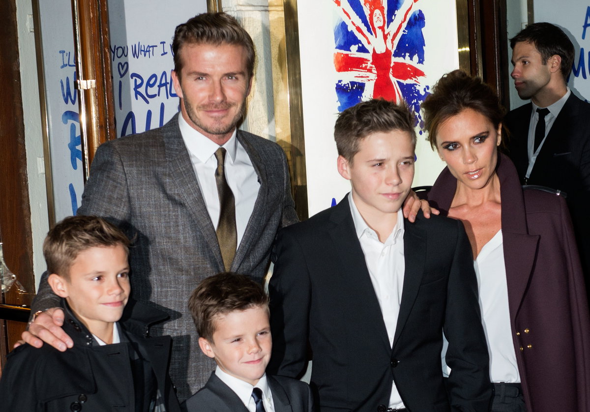 David i Victoria Beckham z synami