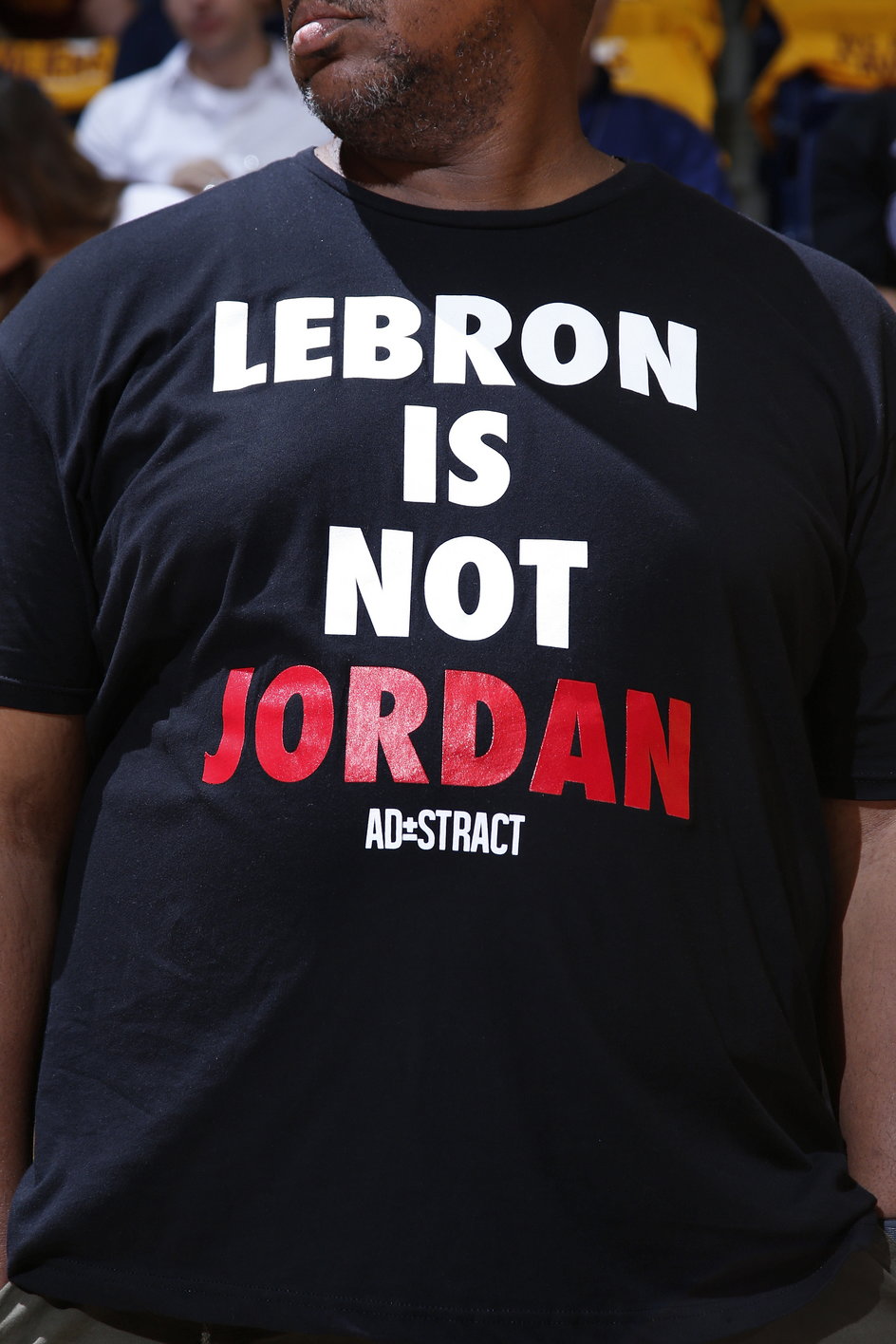 LeBron James nie jest Michaelem Jordanem - porównaniom obu wybitnych koszykarzy nie ma końca