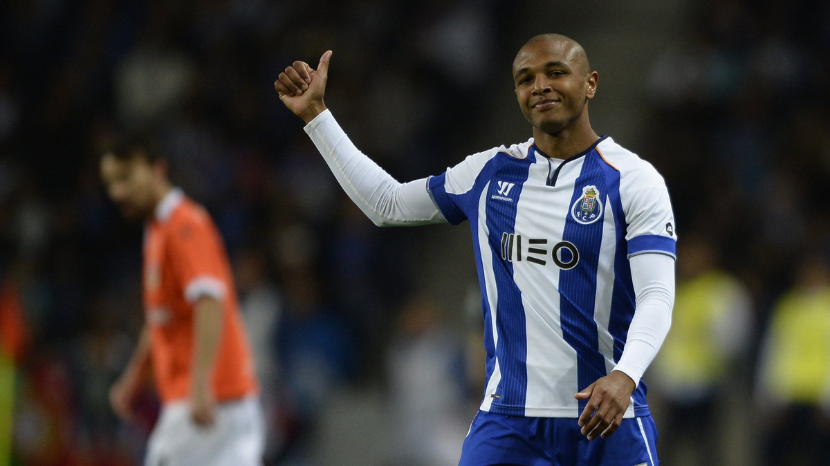 Yacine Brahimi