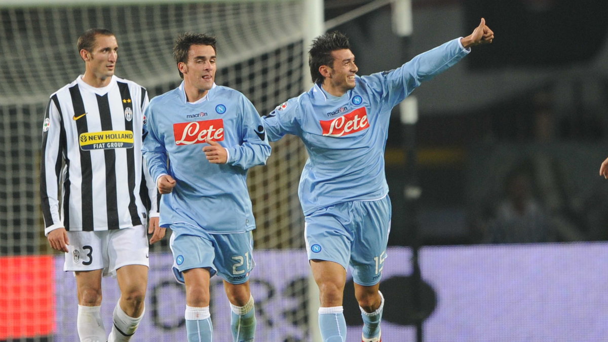 Piłkarze Napoli celebrują zwycięstwo nad Juventusem (31 października 2009 r.)