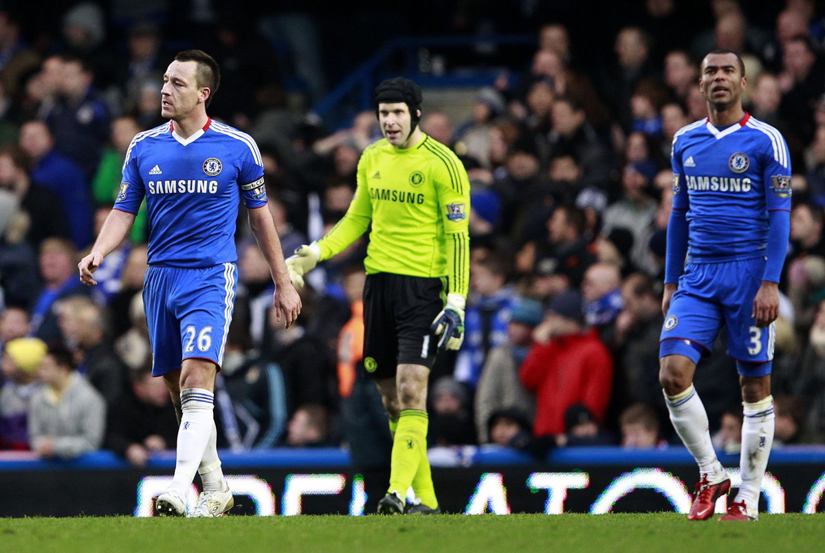 John Terry (L), Petr Cech (C) i Ashley Cole