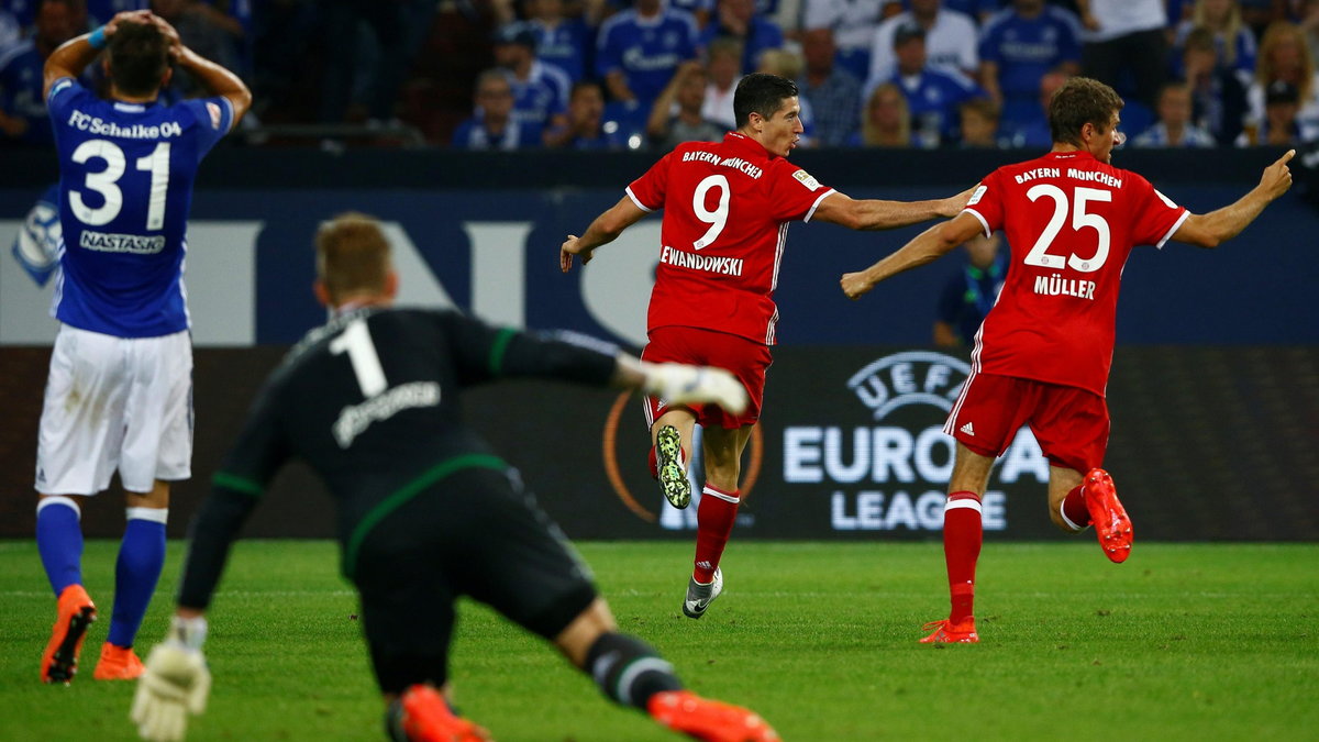 Football Soccer - Schalke 04 v Bayern Munich - German Bundesliga