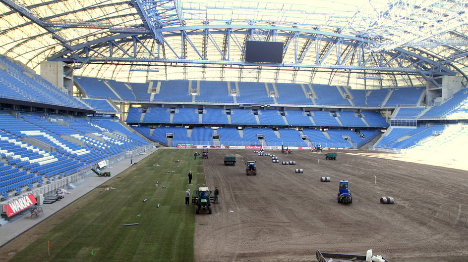 POZNAŃ STADION MIEJSKI WYMIANA MURAWY