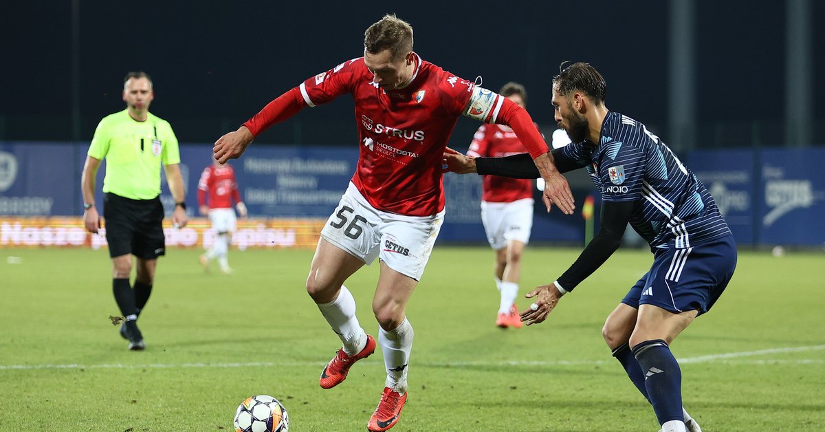 Mecz o wszystko na dole tabeli. Kotwica gra z Pogonią Siedlce [NA ŻYWO]