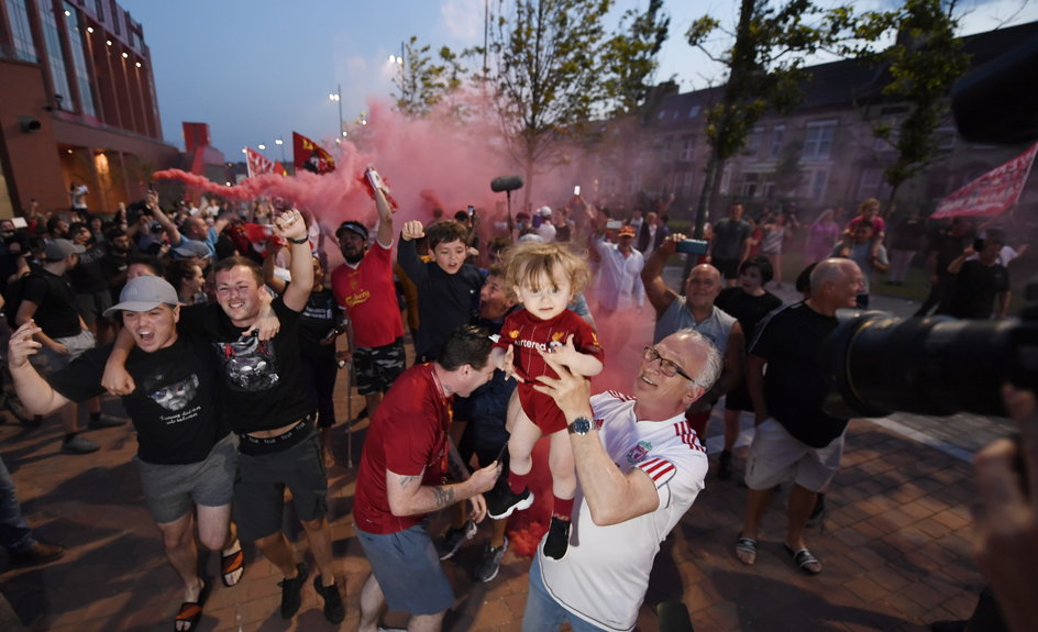 Radość fanów Liverpoolu