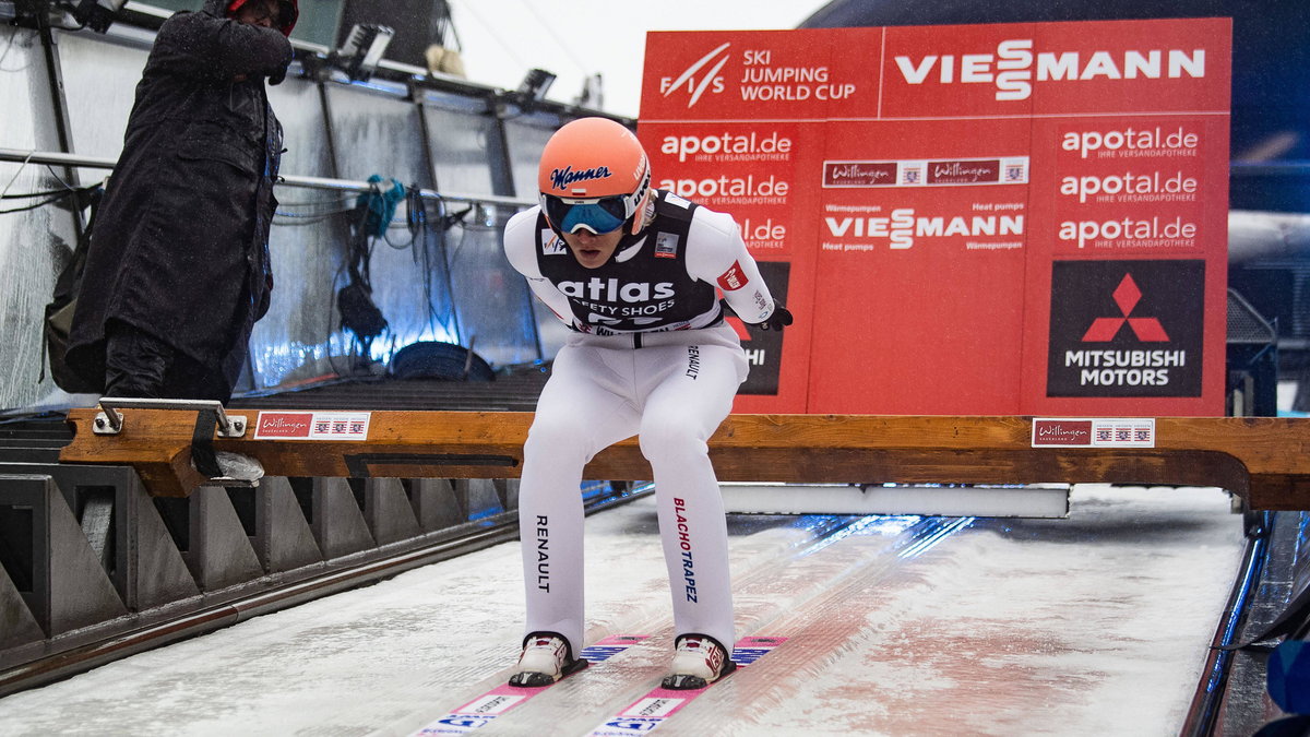 Skoki dziś. Kubacki czwarty w kwalifikacjach, pozostali Polacy bez błysku -  Przegląd Sportowy