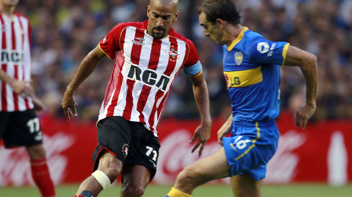 Juan Sebastian Veron (L)