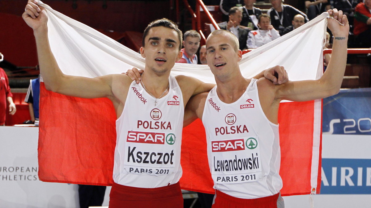 Adam Kszczot (L) i Marcin Lewandowski