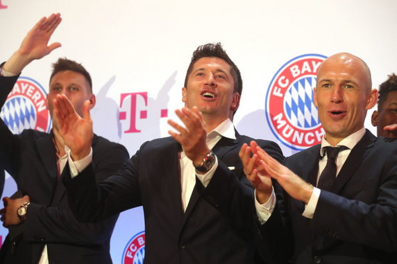 Niklas Suele, Robert Lewandowski i Arjen Robben