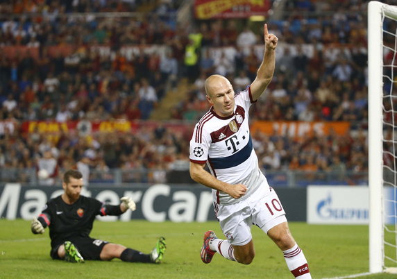 Arjen Robben (P)