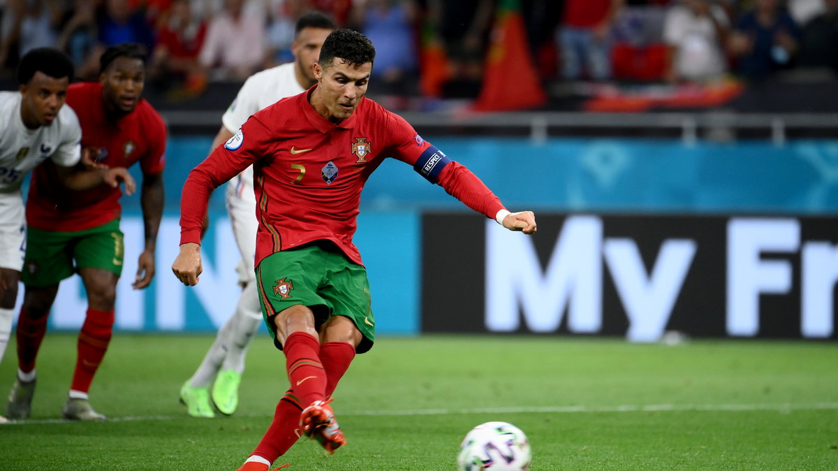 Cristiano Ronaldo w trakcie spotkania z Francją