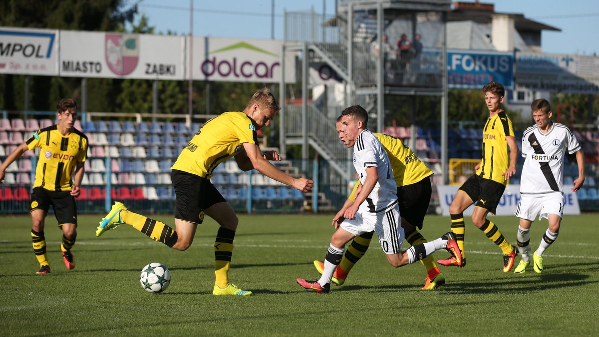 Pilka nozna. Liga Mlodziezowa. Legia Warszawa - Borussia Dortmund. 14.09.2016