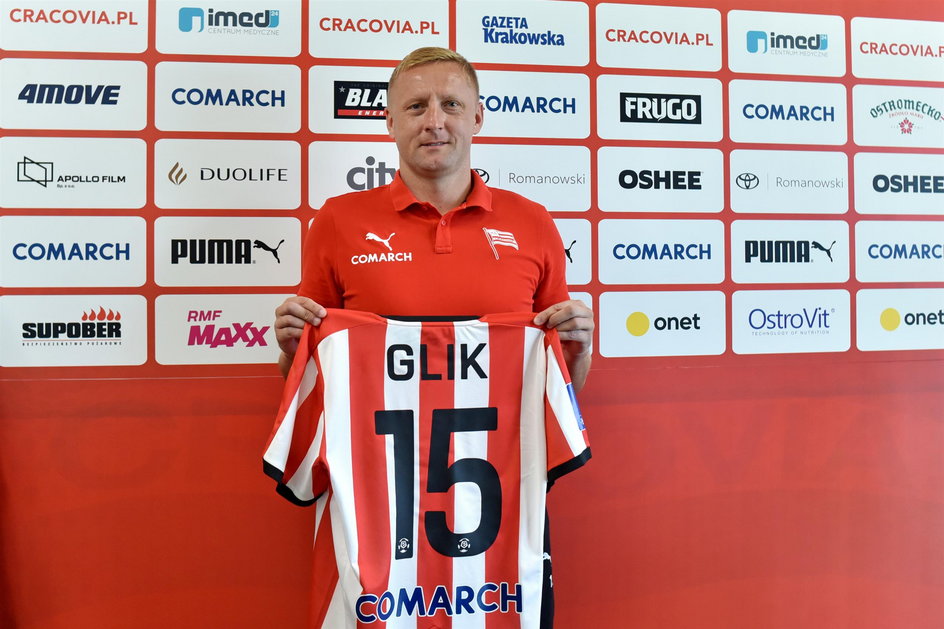 Kamil Glik po podpisaniu umowy z Cracovią