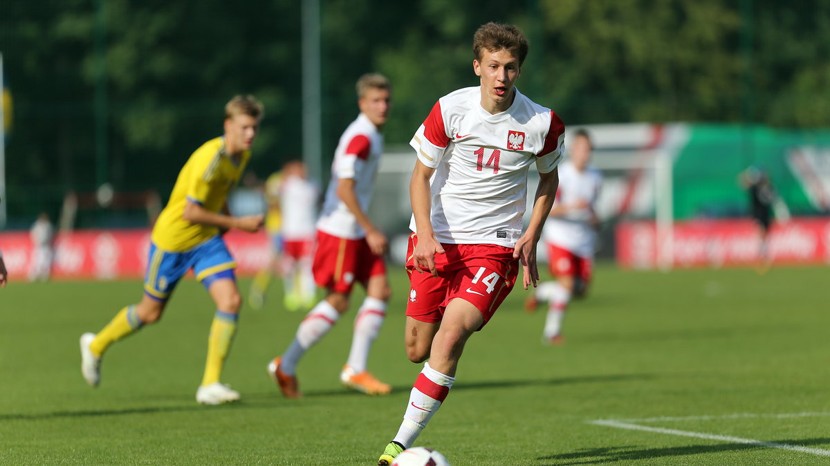 Krystian Bielik mógł trafić do Celtiku, ale na przeszkodzie stanął uraz