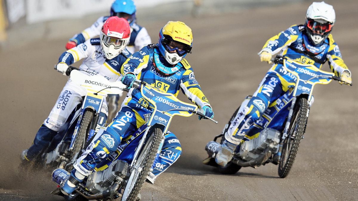 Mecz Motor - GKM, prowadzi Nicki Pedersen