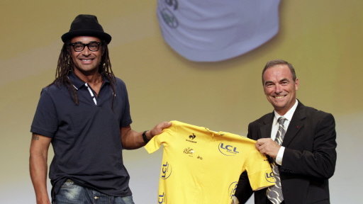 Yannick Noah (z lewej)