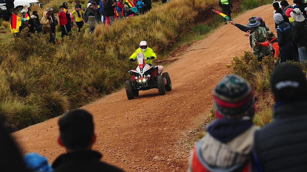 Dakar 2018: Osiem godzin na odcinku i awans Kamila Wiśniewskiego