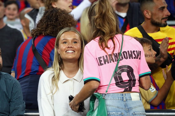 Anna Lewandowska na meczu FC Barcelona - Real Betis