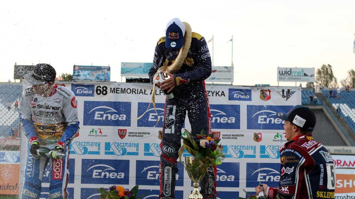 Podium Memoriału Smoczyka