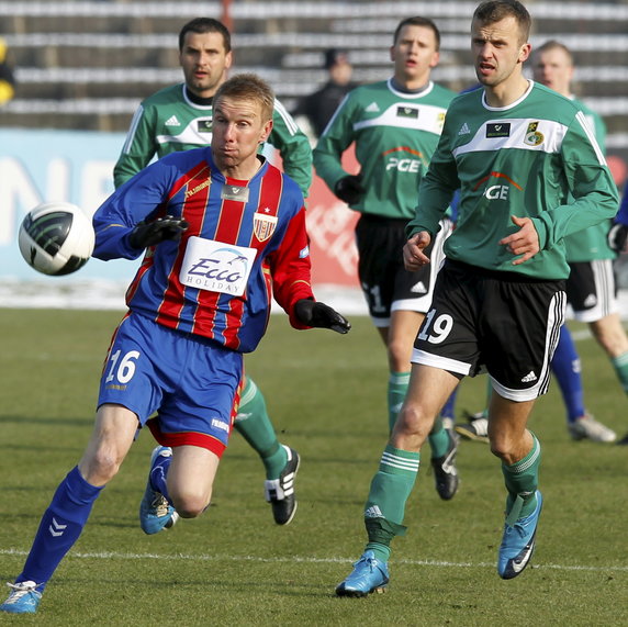 PIŁKARSKA EKSTRAKLASA POLONIA BYTOM KONTRA GKS BEŁCHATÓW