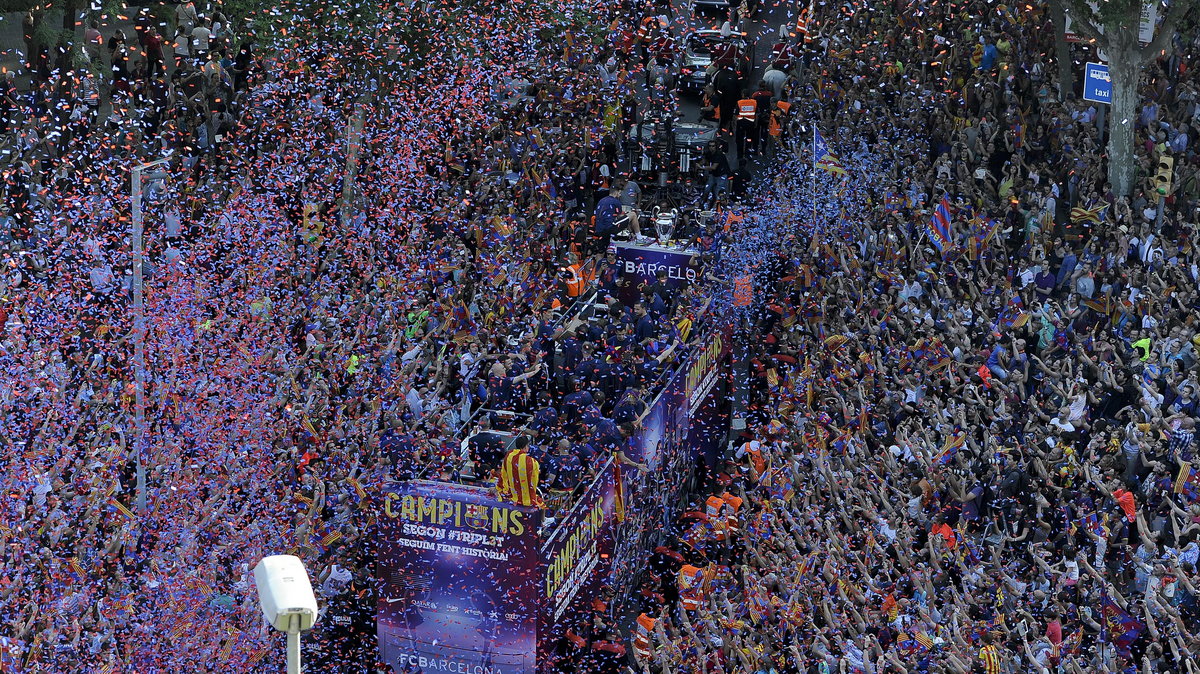 TOPSHOTS-FBL-EUR-C1-BARCELONA-CELEBRATIONS