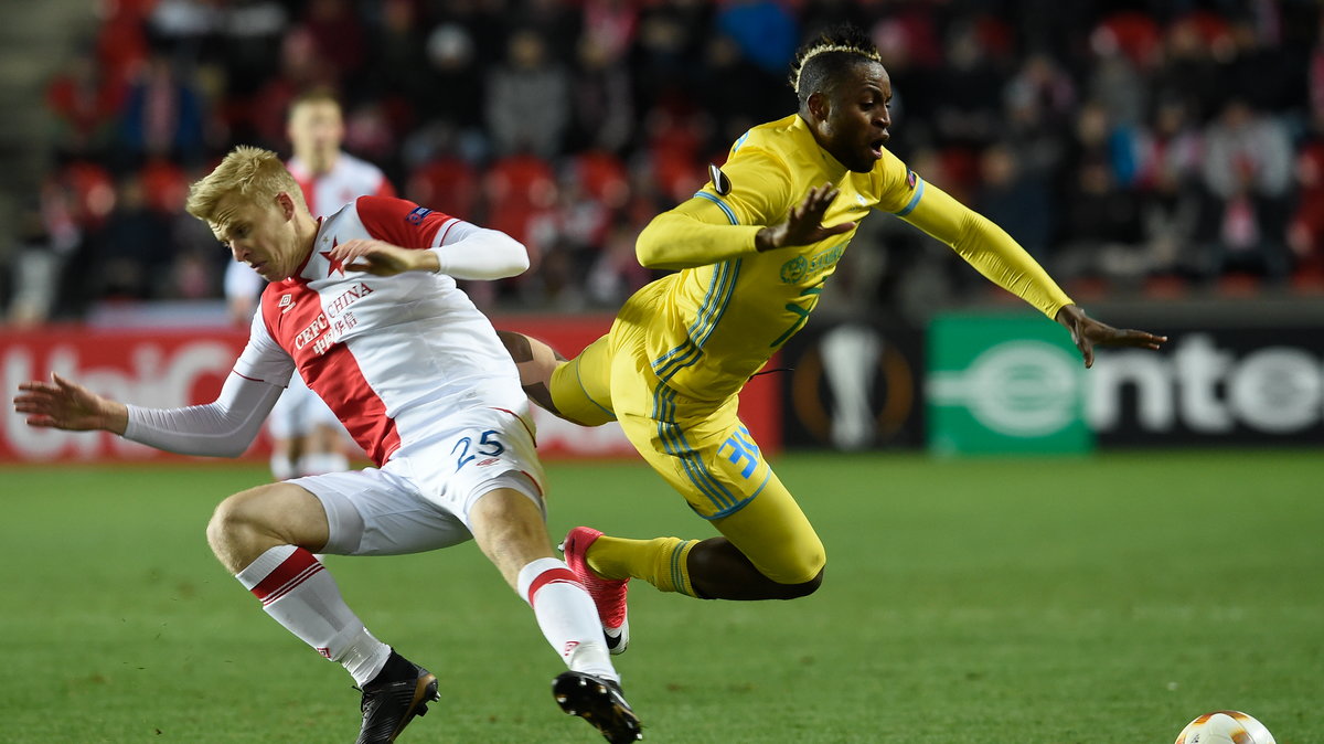 Michal Frydrych w meczu z FK Astana