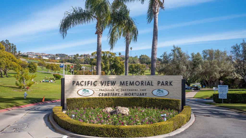 Pacific View Memorial