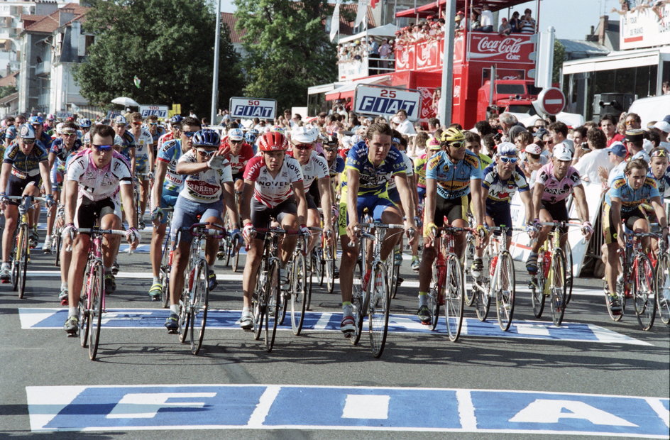 Wspólny finisz kolarzy na 16. etapie Tour de France