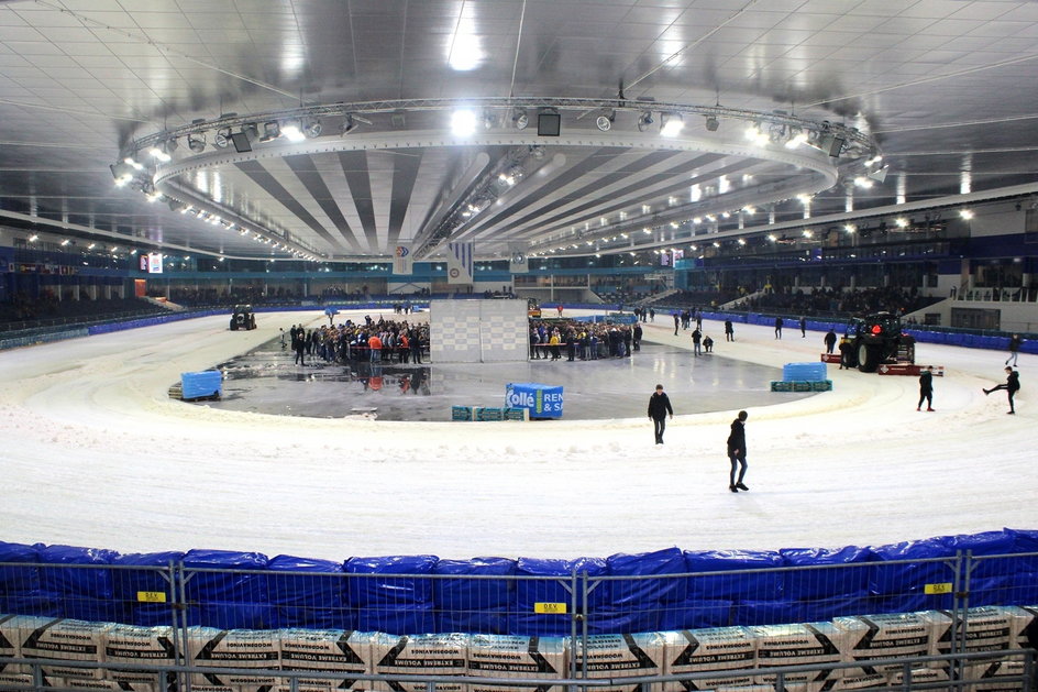 Tor lodowy w Heerenveen