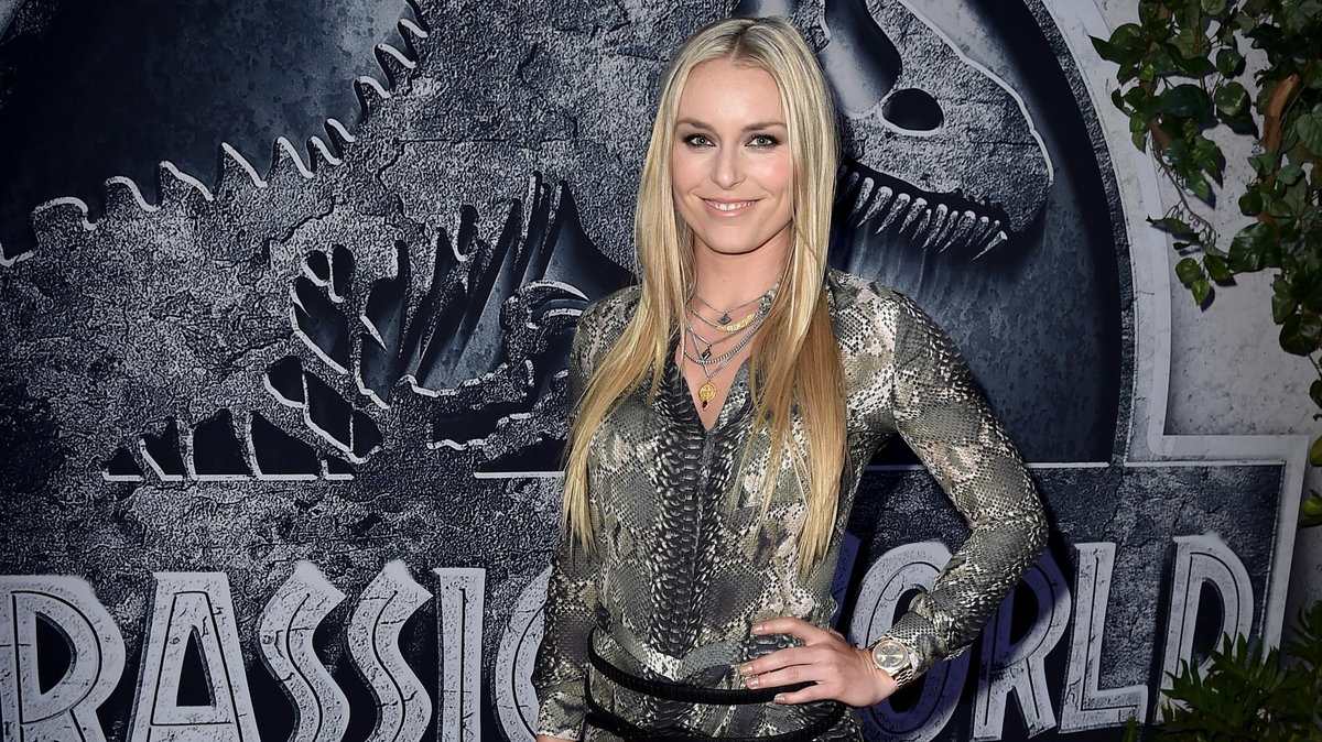 US-PREMIERE-OF-UNIVERSAL-PICTURES'-"JURASSIC-WORLD"---RED-CARPET