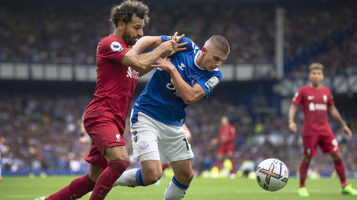 Mohamed Salah, Witalij Mykołenko